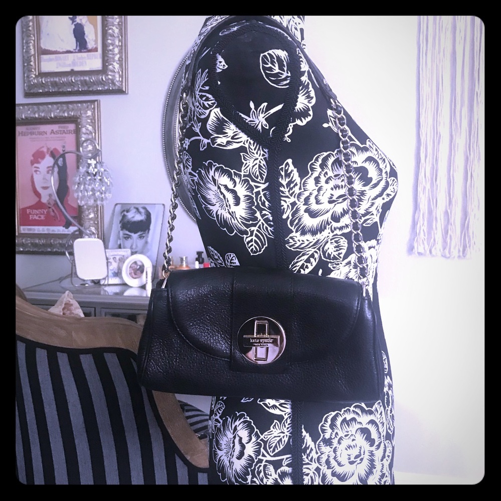 Beautiful like new Kate Spade bag.